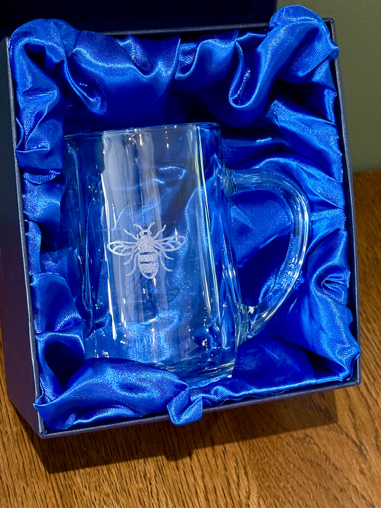 Manchester Bee Pint Glass Tankard