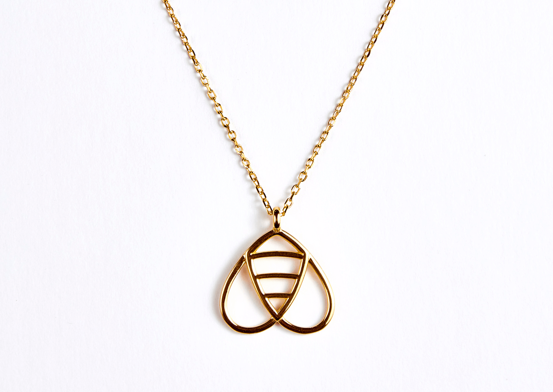 Tiffany & co gold 2025 bee necklace